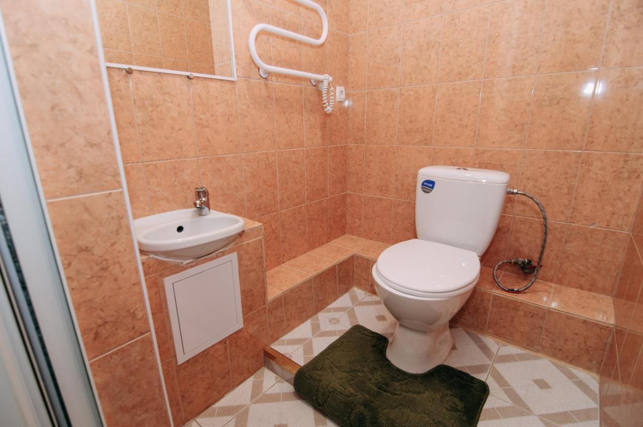 Сота Апартаменты & Spa Melitopol Exterior photo